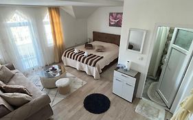 Prenociste Delija 020